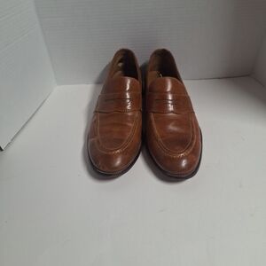 Elegant Tan Leather Slip-On Loafers